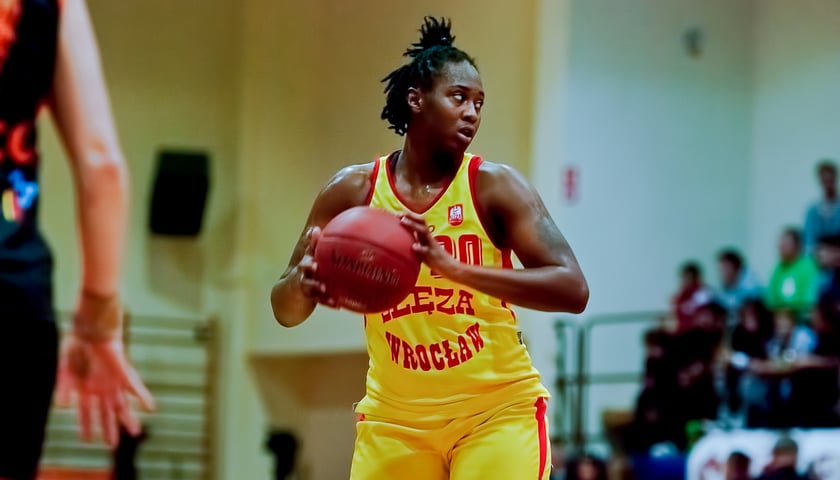 Pierwsze zwycięstwo koszykarek Ślęzy