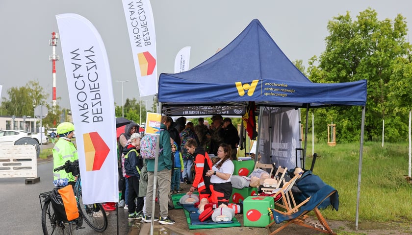 <p>Piknik rodzinny na Praczach Odrzańskich</p>