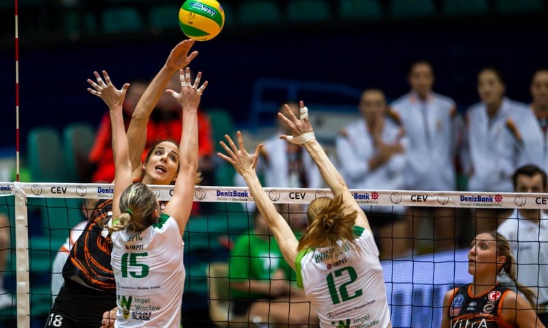 Siatkarki Impelu na ostatniej prostej przed play-off