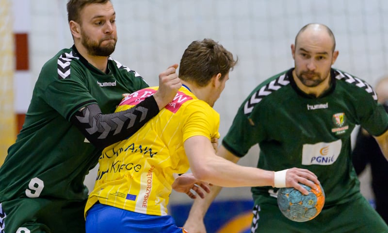 Szczypiorniści Śląska z Miszką, a Chrobry z gwiazdą