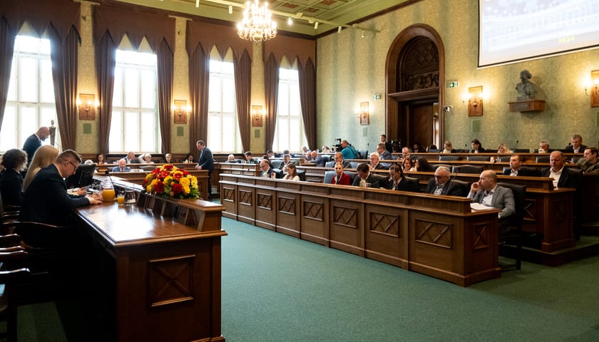 XVIII sesja Rady Miejskiej Wrocławia, 22.05.2025