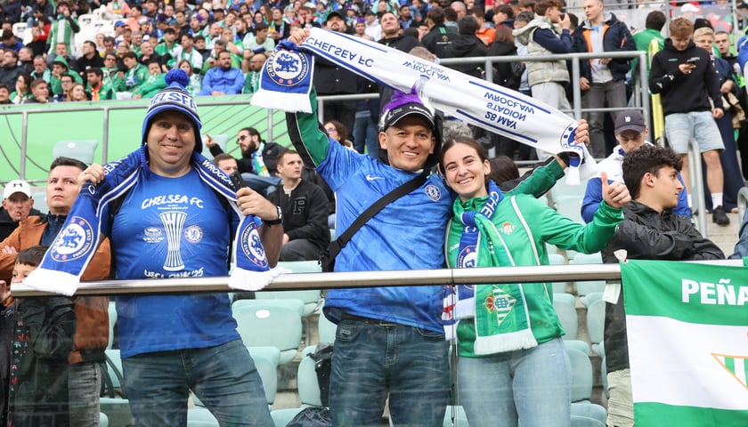 Finał Ligi Konferencji Chelsea F.C. - Real Betis we Wrocławiu - zdjęcia kibiców