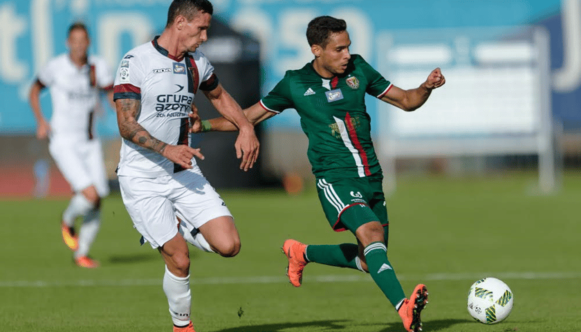 Śląsk Wrocław wygrywa z Pogonią Szczecin 2:0