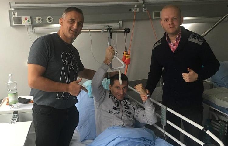 Królowie nokautu pomagają Cendrowskiemu