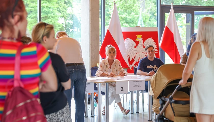 Obwodowa Komisja Wyborcza nr 108 na Krzykach we Wrocławiu