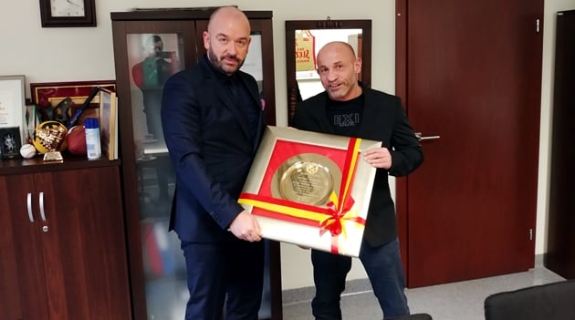 Tomasz Skrzypek doceniony za swoją działalność [WIDEO]