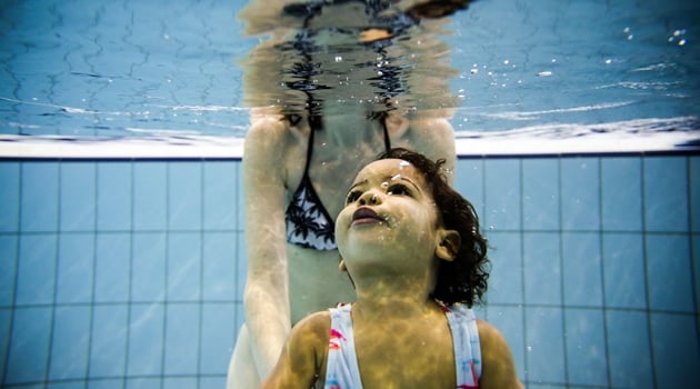 Bezpłatne zajęcia nauki pływania dla niemowląt w Aquaparku Wrocław