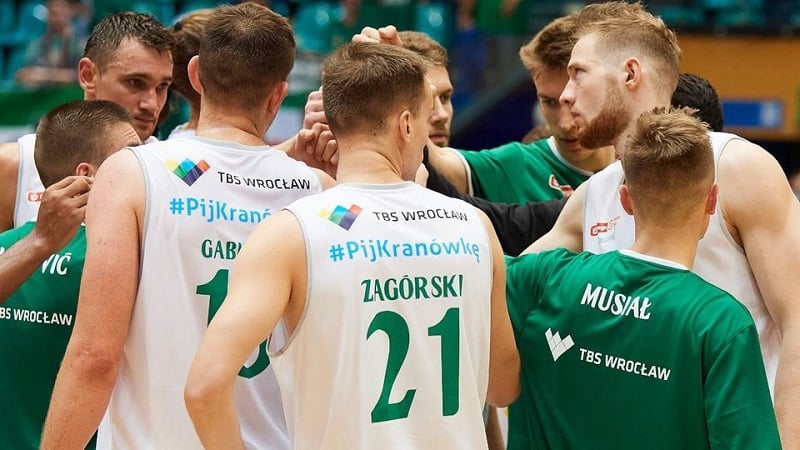 Koronawirus atakuje wrocławskie zespoły. Odwołane mecze i treningi