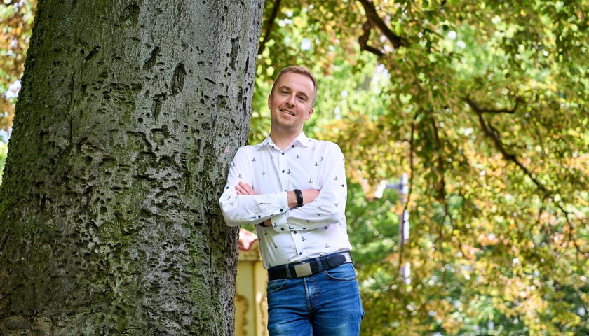 – W parku Staromiejskim rośnie na przykład ponad 150-letni buk zwyczajny – mówi dr Radosław Gil z ZZM