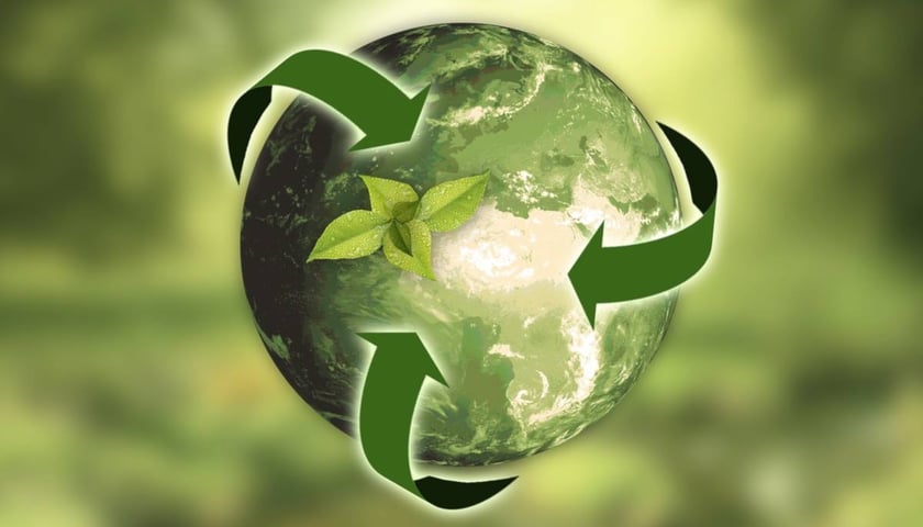  Zasada 3R oznacza: Reduce, Reuse, Recycle; zdjęcie ilustracyjne.