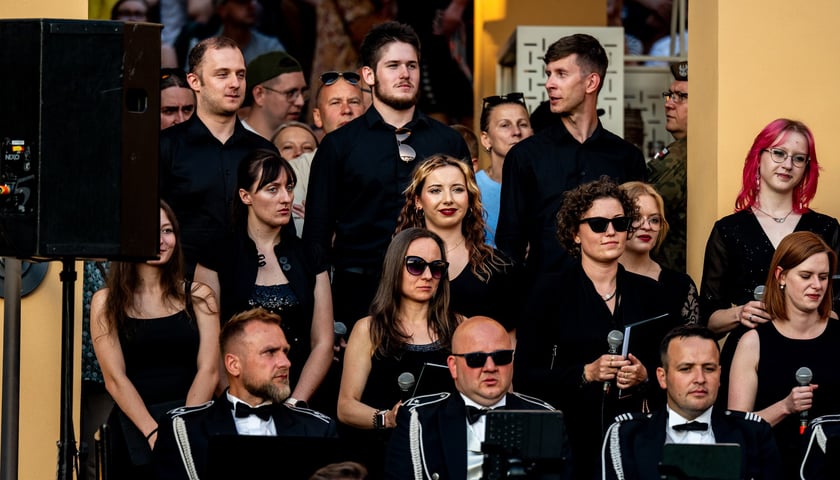 Na Bastionie Sakwowym tłumy meloman&oacute;w. Koncert muzyki filmowej oczarował publiczność