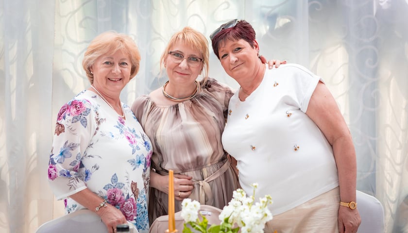 Centrum Handlowe Astra przy Horbaczewskiego świętuje 40-lecie. W niedzielę 22 czerwca 2025 r. uhonorowano pracowników i klientów.