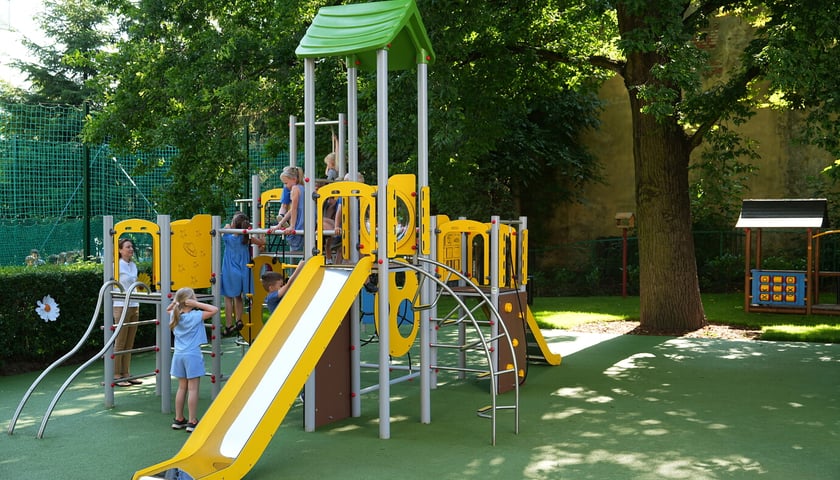 Nowe boisko i plac zabaw w Przedszkolu nr 56 „Niezapominajka”