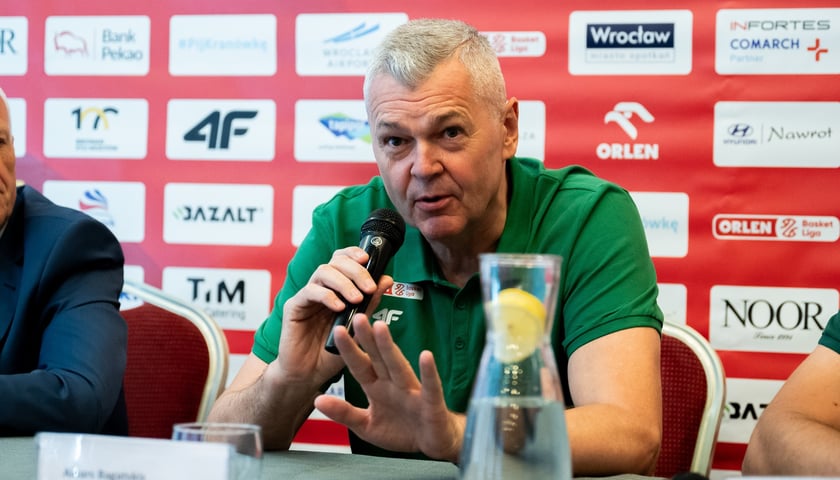 Trener Ainars Bagatskis