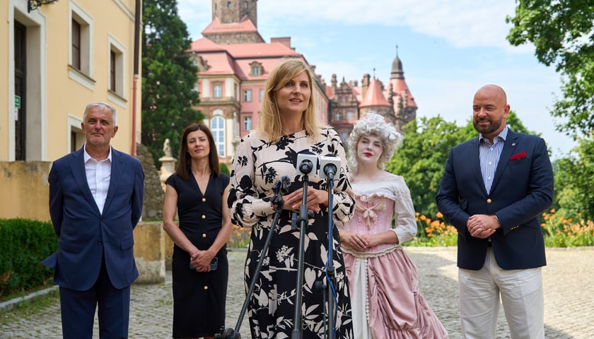Wrocławianie zwiedzali Zamek Książ z kartą Nasz Wrocław