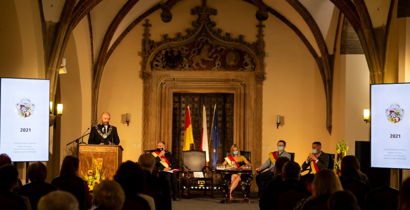 Uroczysta sesja Rady Miejskiej Wrocławia w Święto Wrocławia 24 czerwca 2021 r. 
