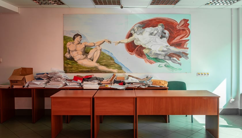 Modernizacja domu studenckiego Bliźniak. Zdjęcia budynku i wnętrz przed rozpoczęciem remontu