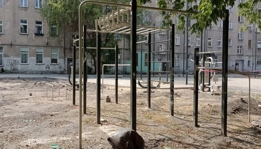 Remont podwórza na Kleczkowie