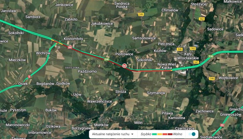 Mapa z zaznaczonymi utrudnieniami na A4 między Kostomłotami i Kątami Wrocławskimi - godz. 21.00