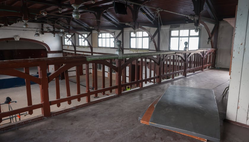 Zabytkowa hala Lotnika w remoncie, 23 lipca 2025
