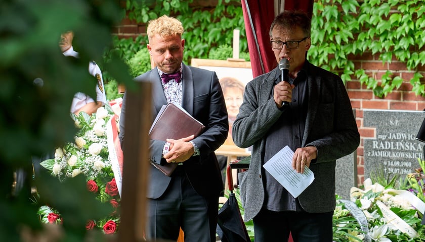 Mariusz Urbanek, redaktor naczelny miesięcznika "Odra" żegna Urszulę Kozioł