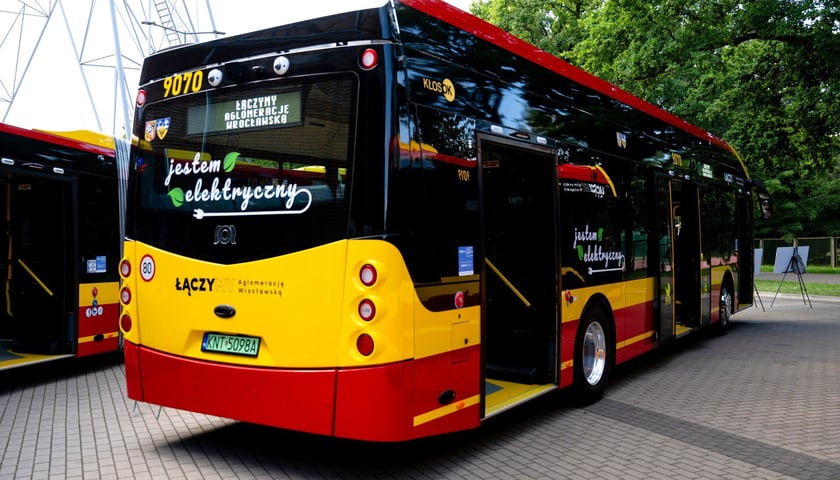 Prezentacja nowych autobusów SOR oraz zmian w komunikacji aglomeracyjnej