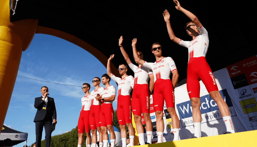 Reprezentacja Polski na prezentacji przed Tour de Pologne w 2024 roku (zdjęcie archiwalne)