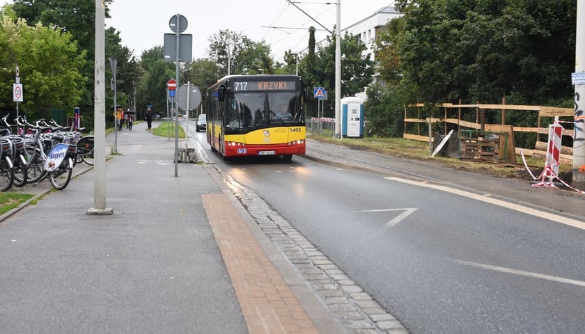 Budowa mijanki na ulicy Przyjaźni