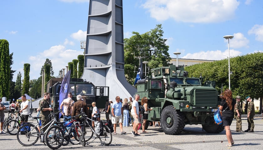 Piknik bezpieczeństwa przy Hali Stulecia - niedziela 10 sierpnia