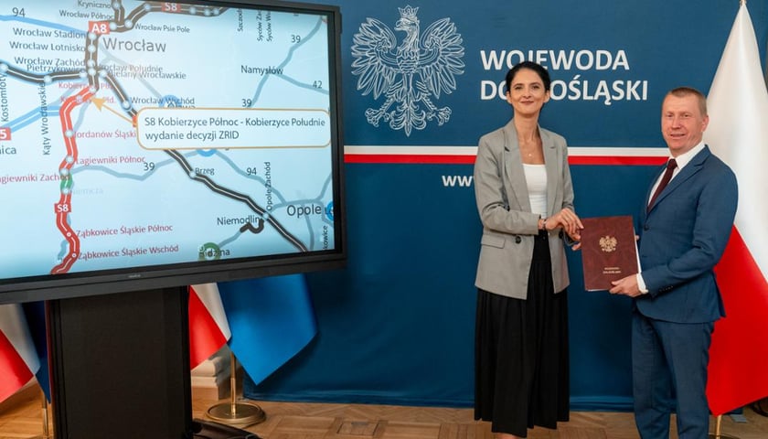 Ważny i wyczekiwany przez kierowców odcinek S8 już z decyzją wojewody dolnośląskiej Anny Żabskiej