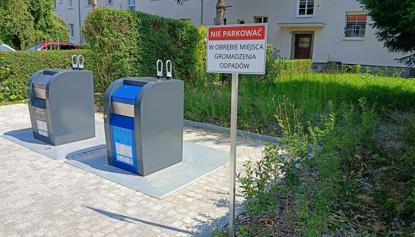 Wyremontowane miejsce zbiórki odpadów na wrocławskim Sępolnie
