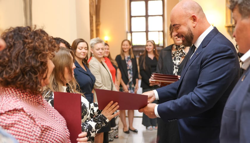 <p>Uroczystość nadania stopnia awansu zawodowego nauczyciela mianowanego - 27 sierpnia 2025</p>