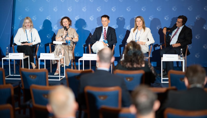 Paneliści spotkania "Bądźmy Zdrowi" - od lewej:  Zofia Szczuka, Agnieszka Rybczak, Paweł Koczkodaj, Marzena Dominiak, Stefa Bornstein
