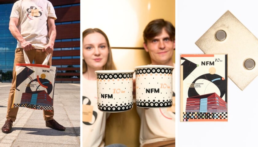 Na zdjęciach torba, kubek i magnes, wszystkie gadżety przygotowane z okazji jubileuszu 10-lecia NFM