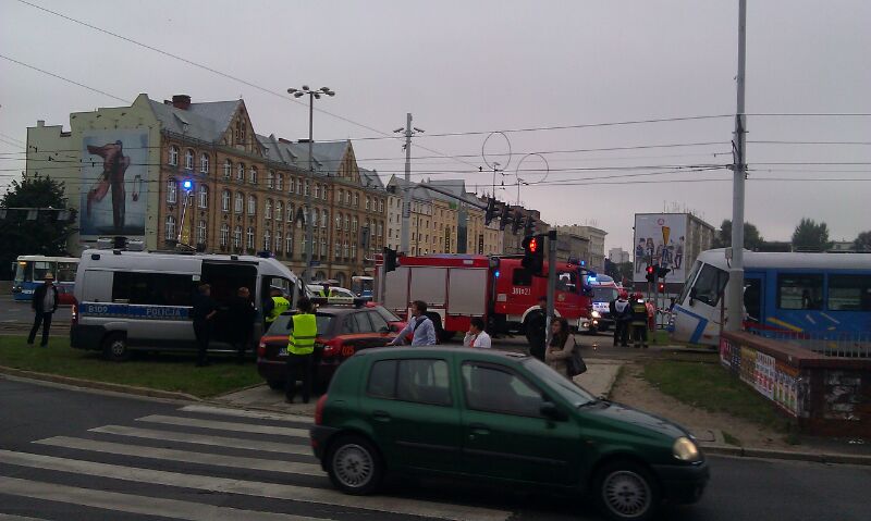 Po zderzeniu tramwaje wróciły na stałe trasy