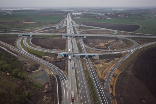 Błędy kierowców na AOW (WIDEO)