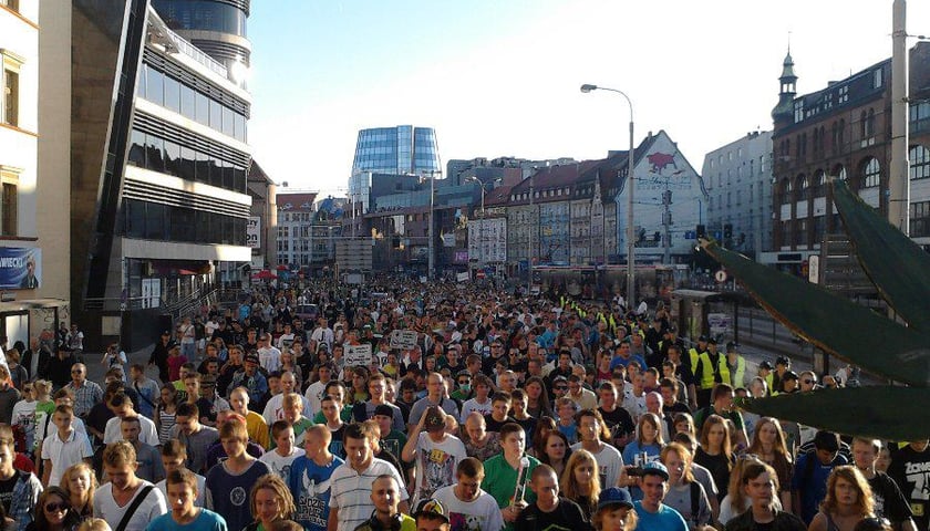 Marsze utrudnią przejazd przez miasto