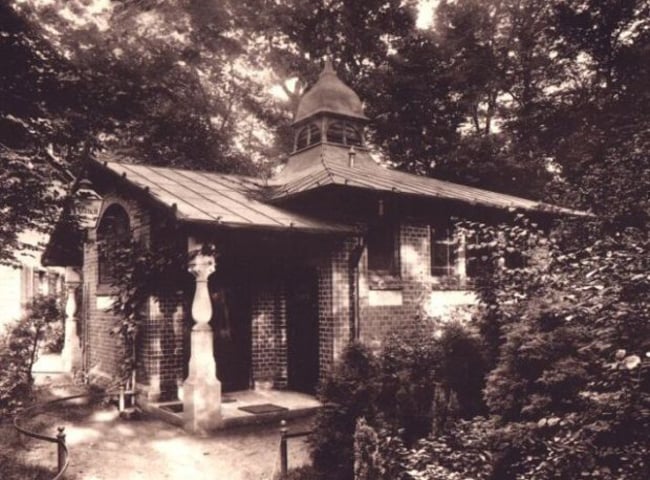 Ruszył remont szaletu w parku Szczytnickim