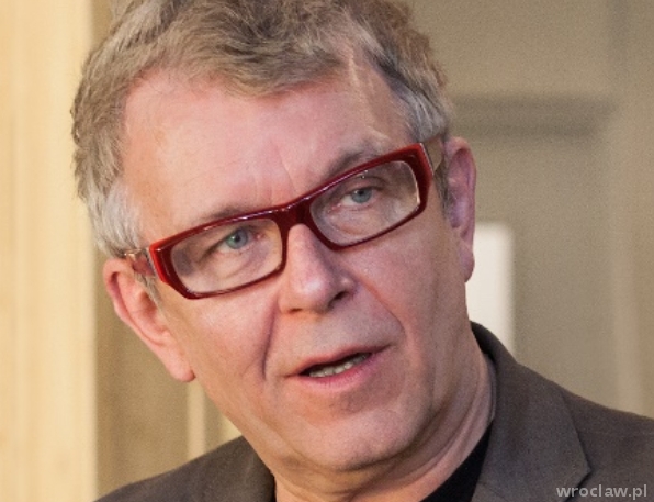 Rybczyński idzie do sądu