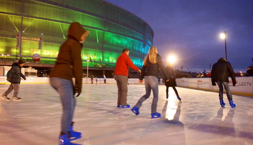 Rusza lodowisko koło stadionu