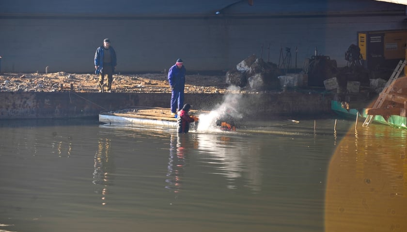 Wybuchy pod mostem Pokoju
