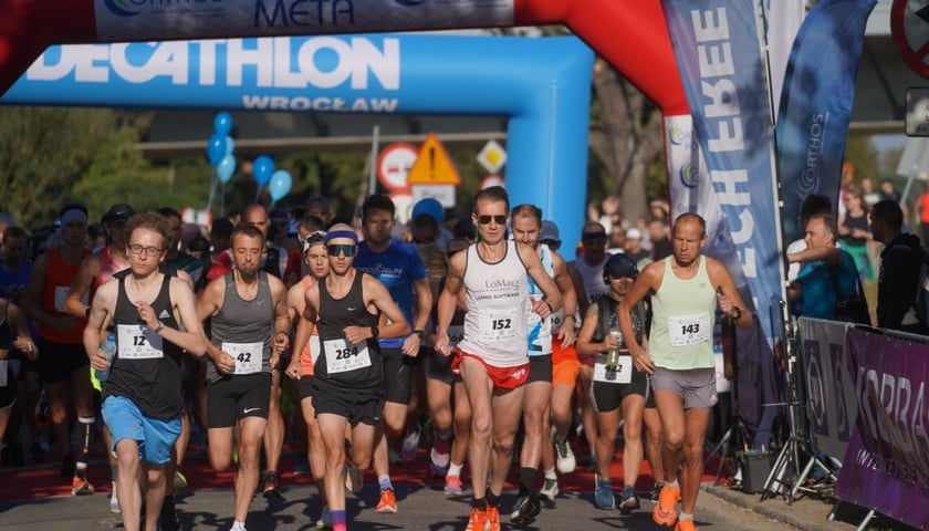 Zdjęcie ilustracyjne, archiwalne: półmaraton H2O z 2023 roku