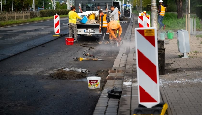 Zdjęcie z remontu ulicy Legnickiej (z 10 września 2025 r.)