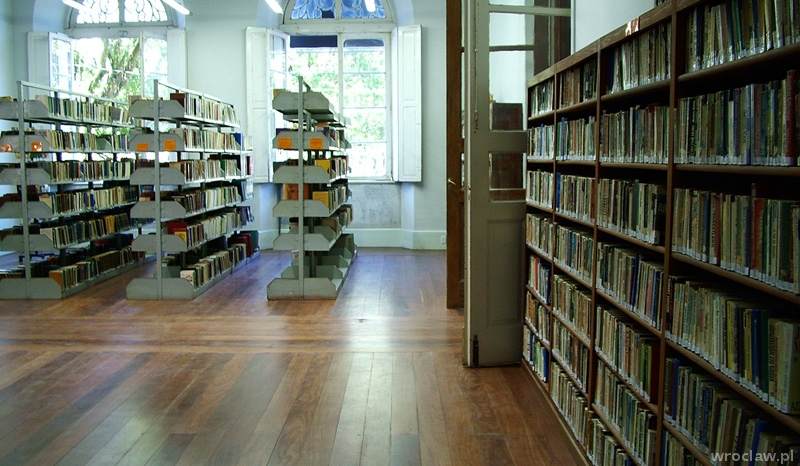 Oddaj książkę, bo trafisz na listę dłużników