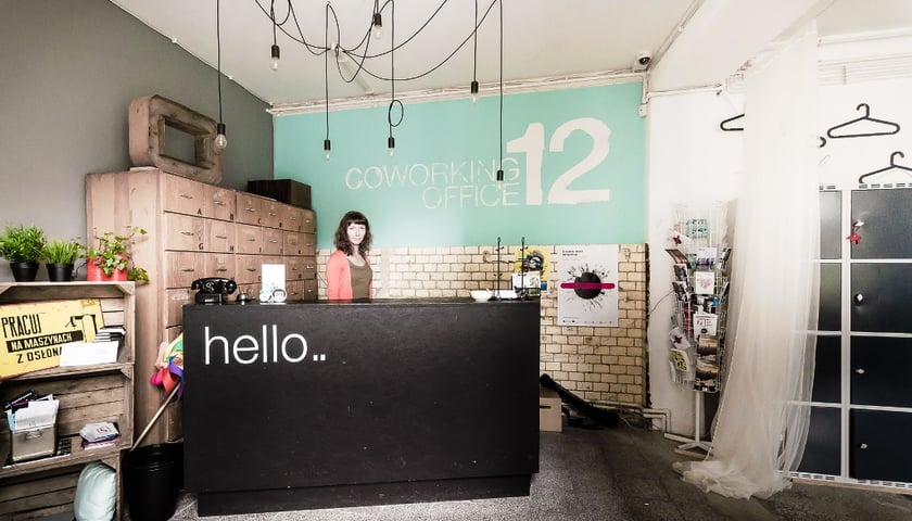 „Biznes w spódnicy” czy „Sukces na obcasach”?