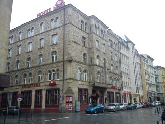 Politechnika sprzedaje dawny hotel Saigon