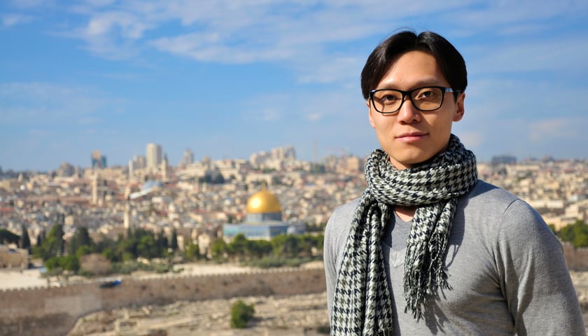 Obcokrajowcy we Wrocławiu - James Banc