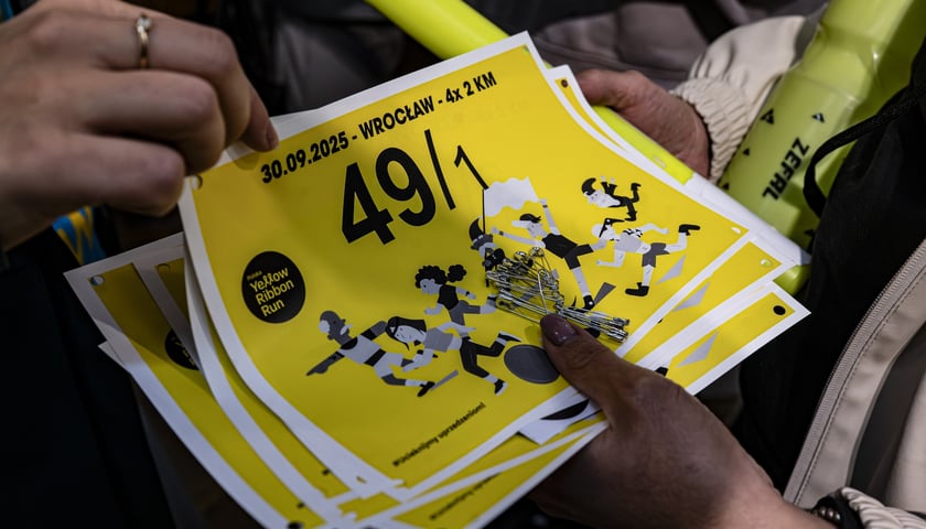 Yellow Ribbon Run 2025 - pierwszy w Polsce bieg spod znaku "ż&oacute;łtej wstążki" odbył się we Wrocławiu 30 września