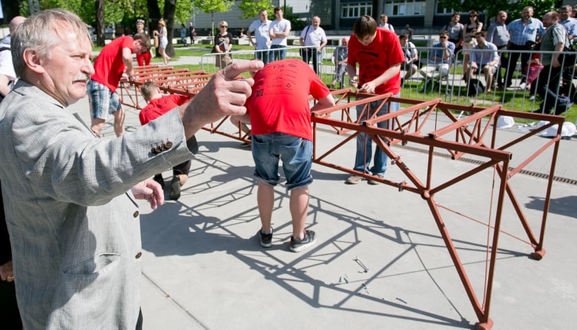 Rywalizowali konstruktorzy mostów [ZDJĘCIA]