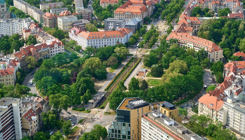 Rondo na ul Powstańców Śląskich, zdjęcie ilustracyjne